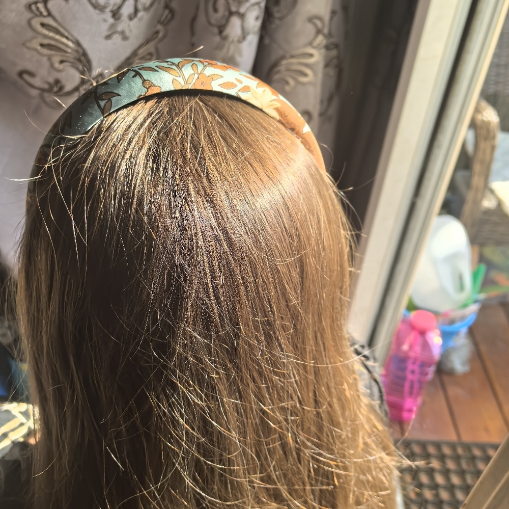 Headband - Picture 3 of 3